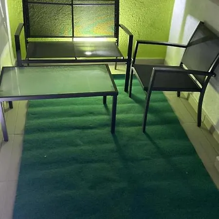 Апарт-отель Zig Zag Нэводари