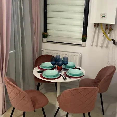 Zig Zag Aparthotel Navodari