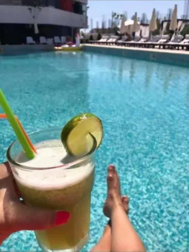 Zig Zag Апарт-отель *